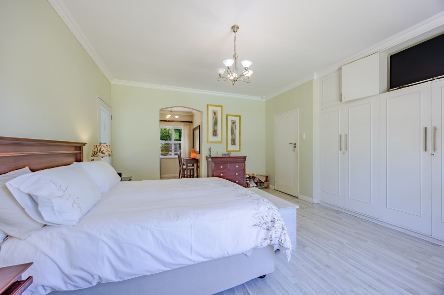 5 Bedroom Property for Sale in Kenilworth Upper Western Cape